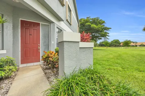 10172 Andover Coach Circle Lake Worth FL 33449