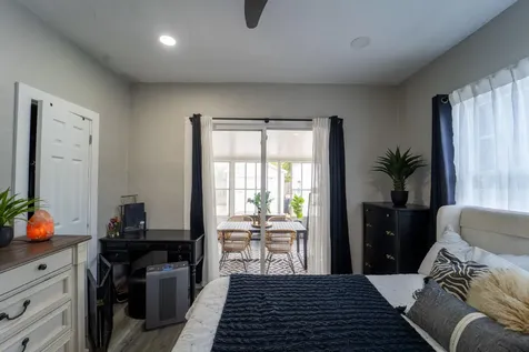 933 38th Street West Palm Beach FL 33407