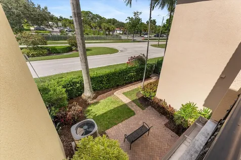 106 Via Floresta Drive Boca Raton FL 33487