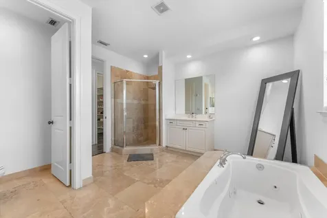 106 Via Floresta Drive Boca Raton FL 33487