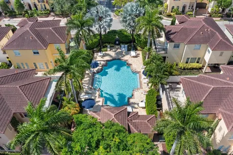 106 Via Floresta Drive Boca Raton FL 33487