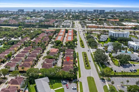 106 Via Floresta Drive Boca Raton FL 33487