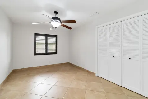 21920 Holly Tree Way Boca Raton FL 33428