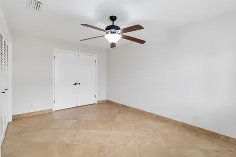 21920 Holly Tree Way Boca Raton FL 33428