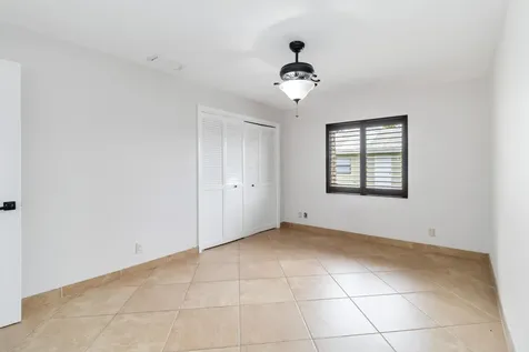 21920 Holly Tree Way Boca Raton FL 33428