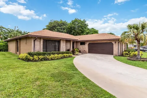 21920 Holly Tree Way Boca Raton FL 33428
