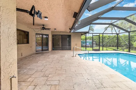 21920 Holly Tree Way Boca Raton FL 33428