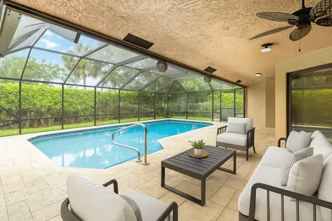 21920 Holly Tree Way Boca Raton FL 33428
