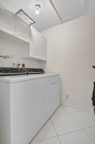 8129 Springtree Road Boca Raton FL 33496