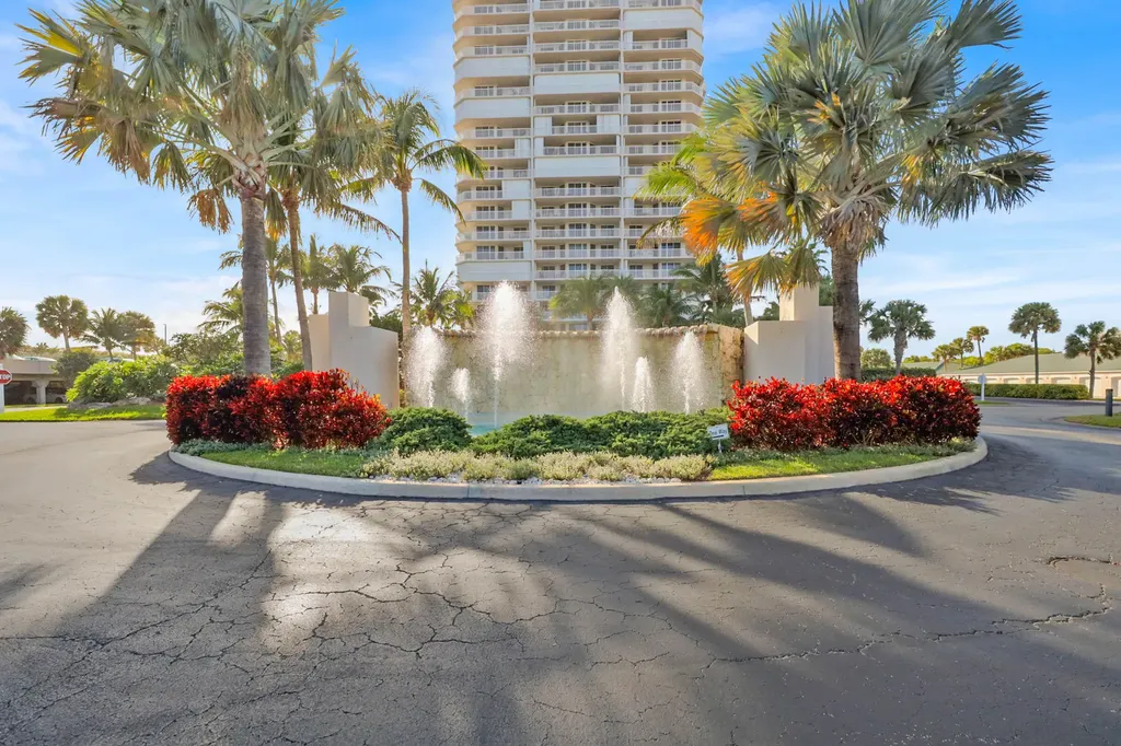 5051 North Highway A1a Hutchinson Island FL 34949