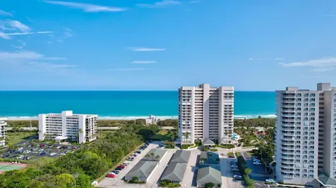 5051 North Highway A1a Hutchinson Island FL 34949