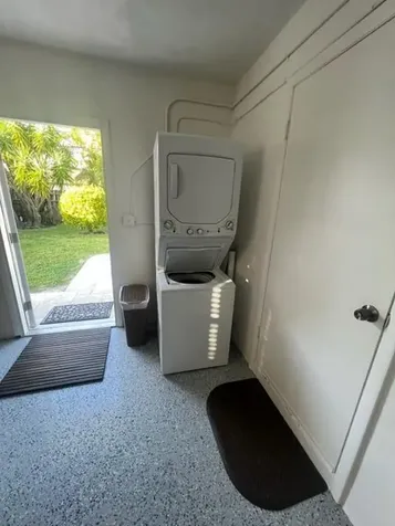 1260 Manor Drive Riviera Beach FL 33404