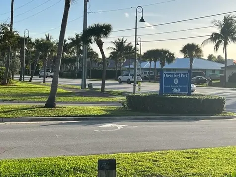 1260 Manor Drive Riviera Beach FL 33404