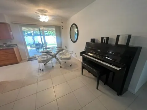 1260 Manor Drive Riviera Beach FL 33404