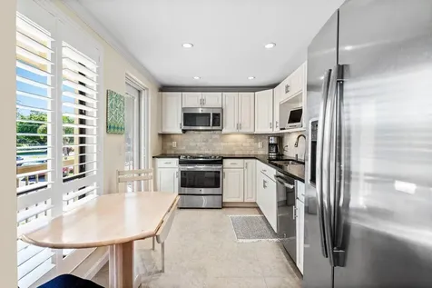 4643 Kittiwake Court Boynton Beach FL 33436