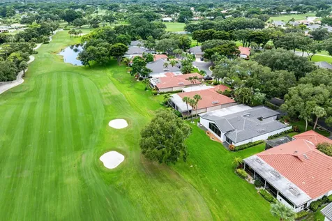 14 Oaks Lane Boynton Beach FL 33436