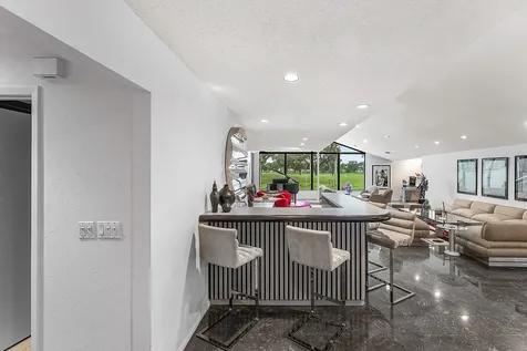 14 Oaks Lane Boynton Beach FL 33436