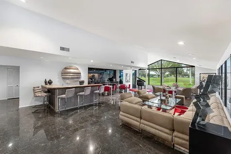 14 Oaks Lane Boynton Beach FL 33436