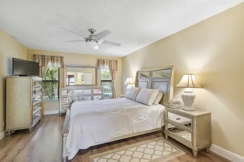 10187 182nd Court Boca Raton FL 33498