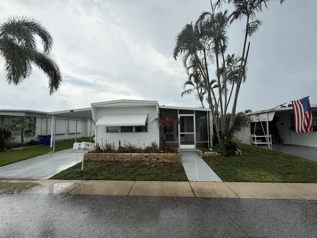 4300 Se Saint Lucie Boulevard Stuart FL 34997