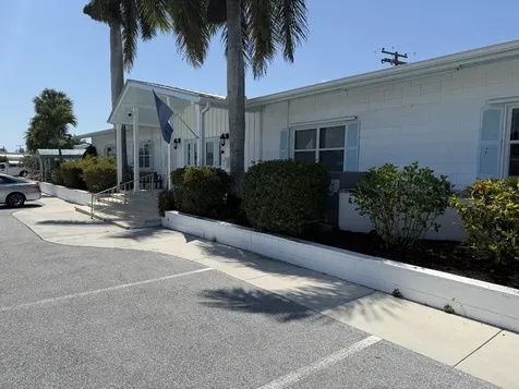 4300 Se Saint Lucie Boulevard Stuart FL 34997