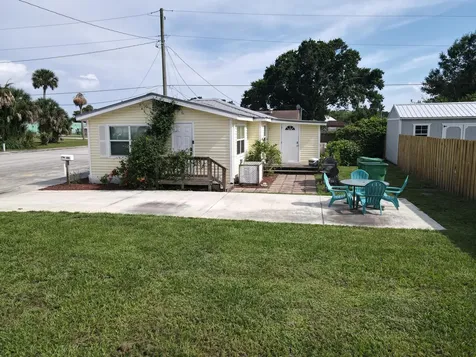 305 Sw 2nd Street Okeechobee FL 34974