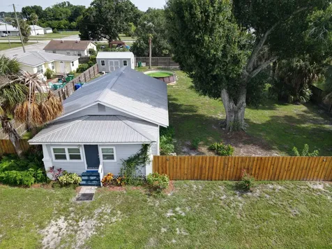 305 Sw 2nd Street Okeechobee FL 34974