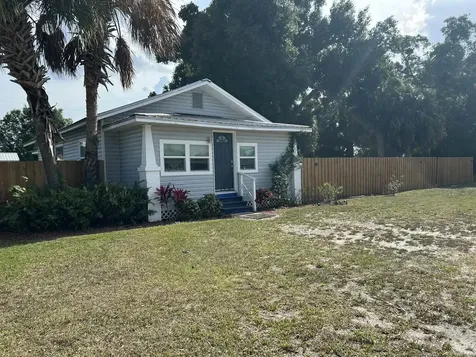 305 Sw 2nd Street Okeechobee FL 34974