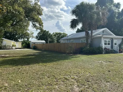 305 Sw 2nd Street Okeechobee FL 34974