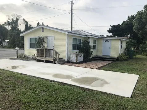 305 Sw 2nd Street Okeechobee FL 34974