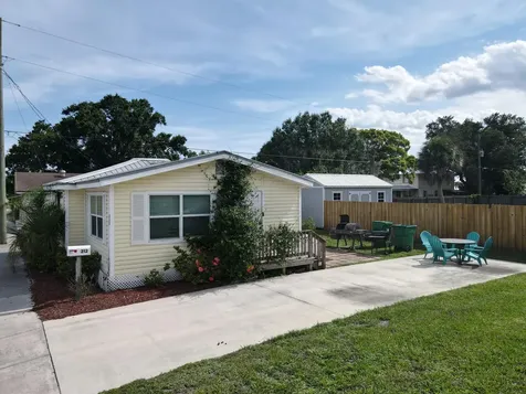 305 Sw 2nd Street Okeechobee FL 34974