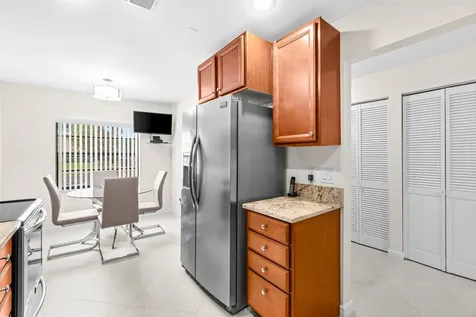 31 Stratford Lane Boynton Beach FL 33436