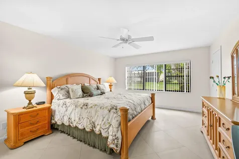 31 Stratford Lane Boynton Beach FL 33436