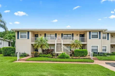 31 Stratford Lane Boynton Beach FL 33436