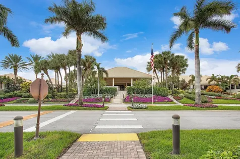 31 Stratford Lane Boynton Beach FL 33436