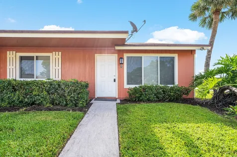 4627 Orleans Court West Palm Beach FL 33415
