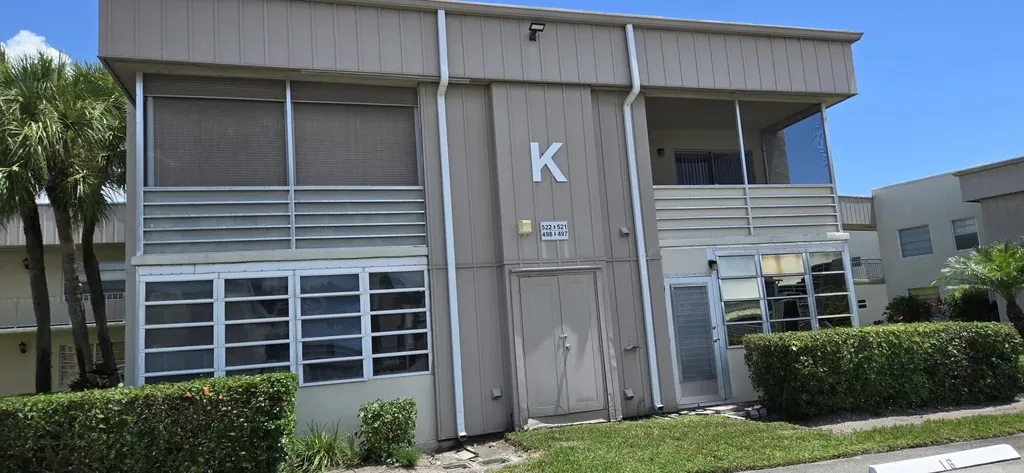 497 Flanders K Delray Beach FL 33484