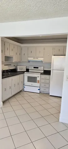 497 Flanders K Delray Beach FL 33484