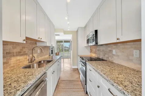 1221 Hillsboro Mile Hillsboro Beach FL 33062