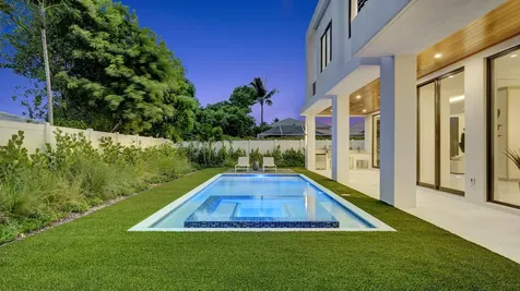 812 Malaga Drive Boca Raton FL 33432