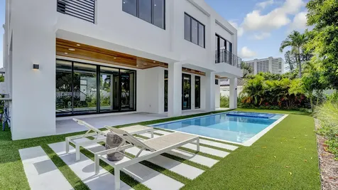 812 Malaga Drive Boca Raton FL 33432