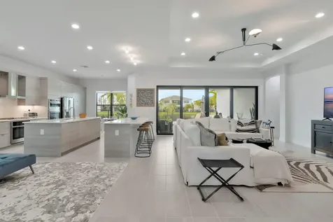 17118 Aquavera Way Boca Raton FL 33496