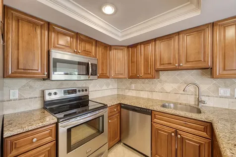 328 Cedar Key Circle Atlantis FL 33462