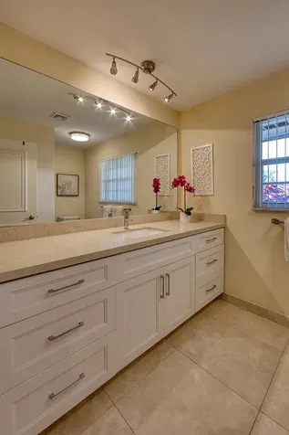 328 Cedar Key Circle Atlantis FL 33462