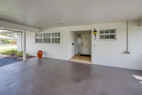 328 Cedar Key Circle Atlantis FL 33462