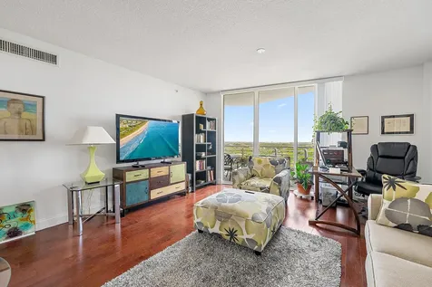 1551 N Flagler Drive West Palm Beach FL 33401