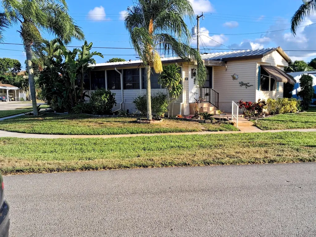 4094 Meadowview Drive Boynton Beach FL 33436