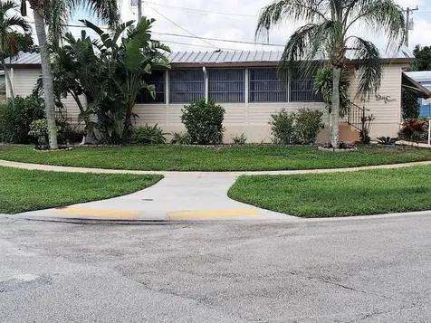 4094 Meadowview Drive Boynton Beach FL 33436