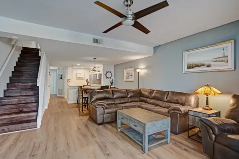 1028 Jeffery Street Boca Raton FL 33487