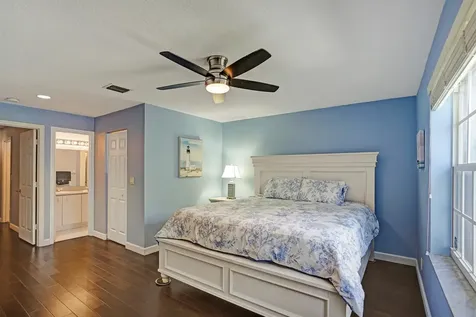 1028 Jeffery Street Boca Raton FL 33487
